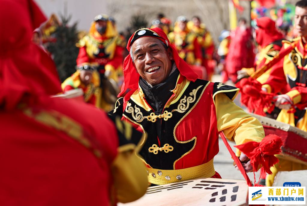 甘肃多地社火闹新春(图5) 甘肃多地社火闹新春(图5)