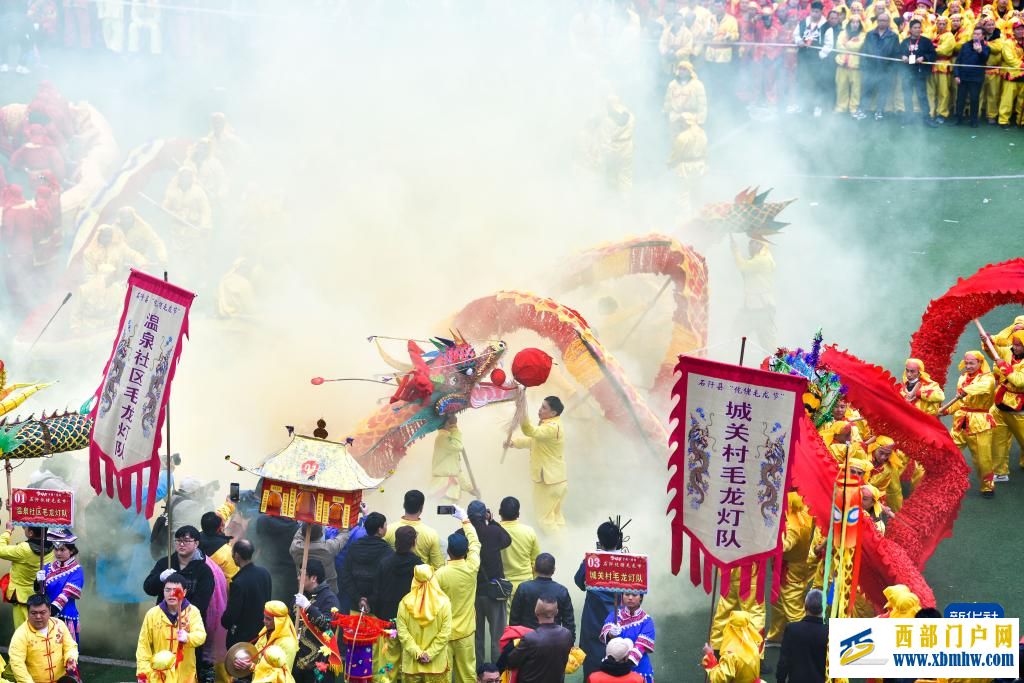 贵州石阡:仡佬毛龙节 群龙贺新春(图4) 贵州石阡:仡佬毛龙节 群龙贺新春(图4)